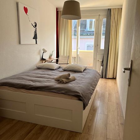 Cool & Central 2 Bedroom In Heart Of Eaux-Vives Genève Eksteriør bilde